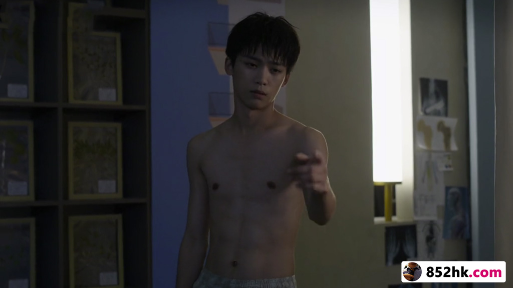 梓渝 Zi Yu hot body, 6-packs